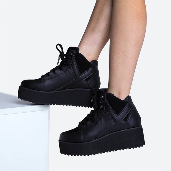 yru black platform sneakers